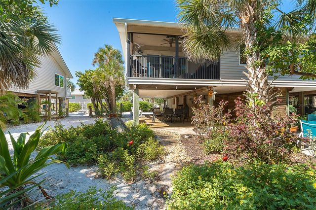 184 N GULF BOULEVARD 8, Placida, FL 33946