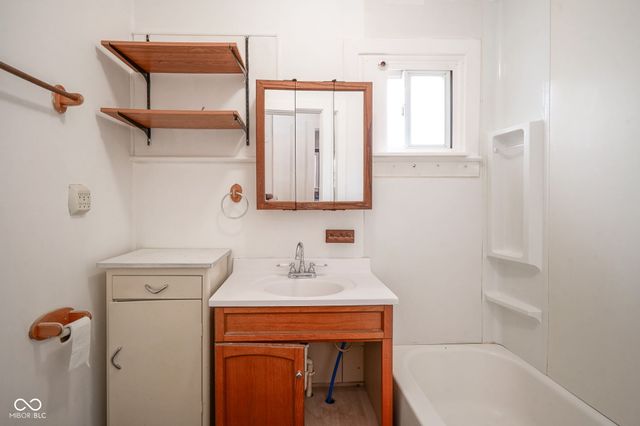 1724 N Tibbs Avenue, Indianapolis, IN 46222