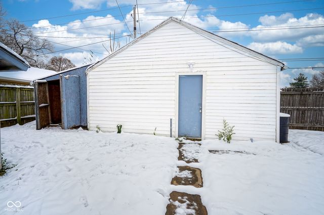 1724 N Tibbs Avenue, Indianapolis, IN 46222