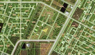 14 Hyde CT, Rotonda West, FL 33947