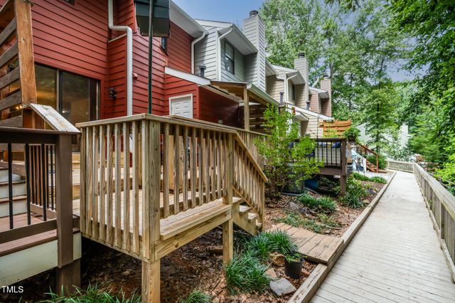 5444 Pine Top Circle, Raleigh, NC 27612