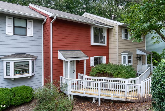 5444 Pine Top Circle, Raleigh, NC 27612