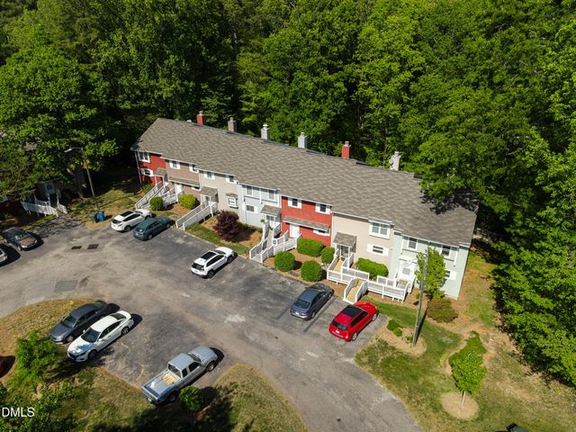 5444 Pine Top Circle, Raleigh, NC 27612