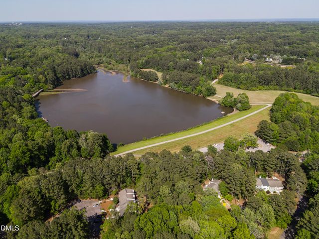 5444 Pine Top Circle, Raleigh, NC 27612