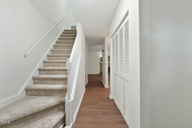 5444 Pine Top Circle, Raleigh, NC 27612