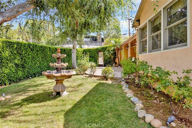 3398 Floyd, Los Angeles, CA 90068