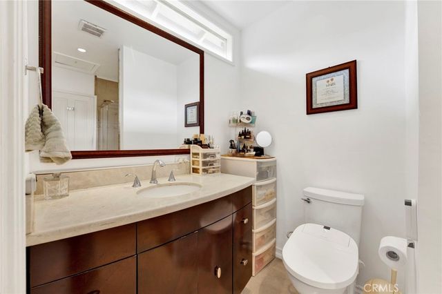 3398 Floyd, Los Angeles, CA 90068