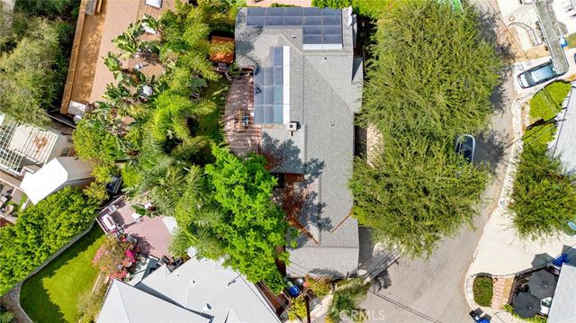 3398 Floyd, Los Angeles, CA 90068
