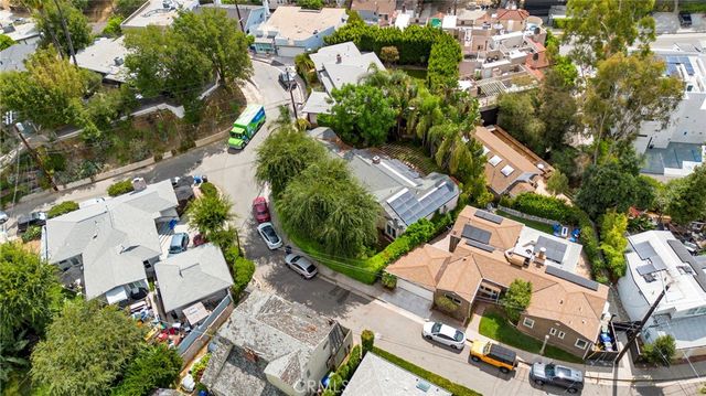 3398 Floyd, Los Angeles, CA 90068