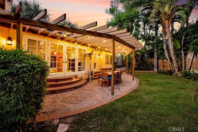 3398 Floyd, Los Angeles, CA 90068