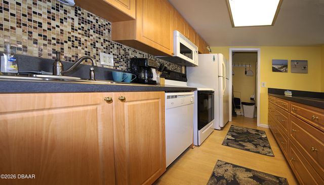 1571 S Atlantic Ave Apt 312, New Smyrna Beach, FL 32169