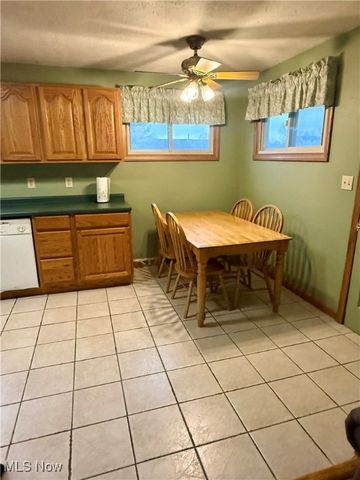 2310 Division Street Extension, Parkersburg, WV 26101