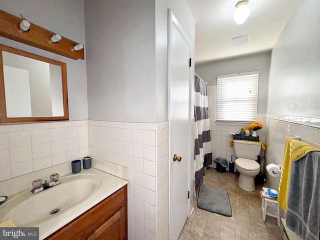 133 LEMON RD, Ranson, WV 25438