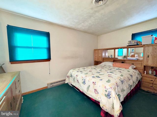 133 LEMON RD, Ranson, WV 25438
