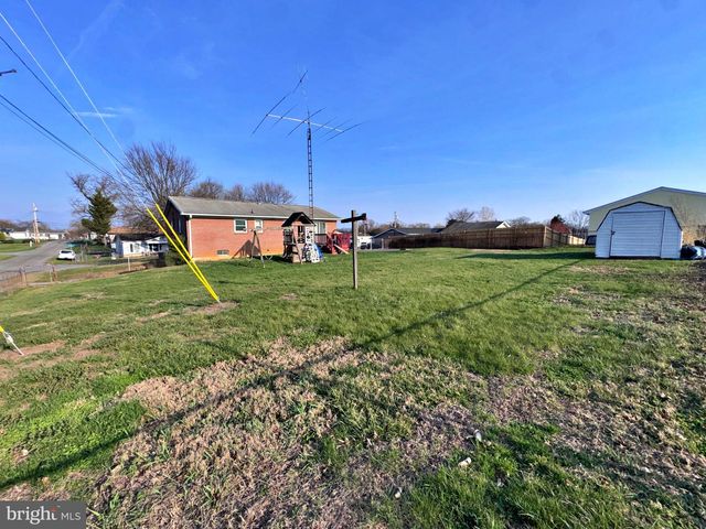 133 LEMON RD, Ranson, WV 25438