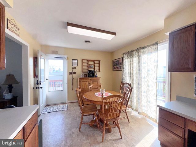133 LEMON RD, Ranson, WV 25438