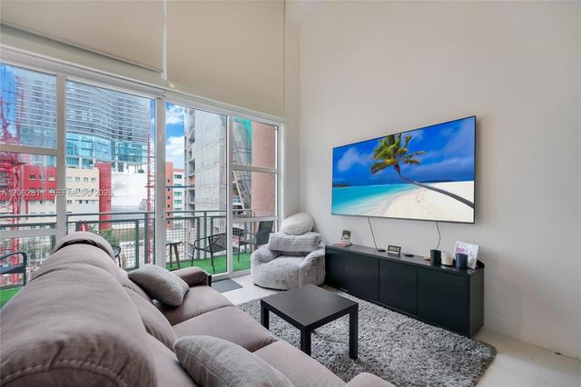 244 Biscayne Blvd 644, Miami, FL 33132
