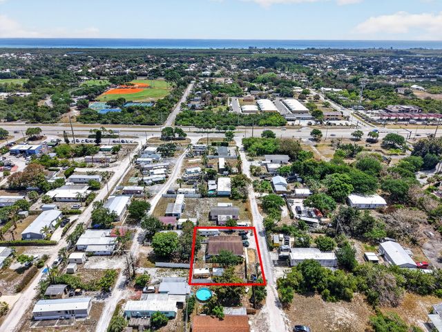 7945 SE Fairchild Way, Hobe Sound, FL 33455