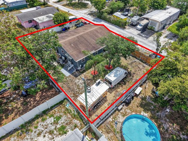 7945 SE Fairchild Way, Hobe Sound, FL 33455