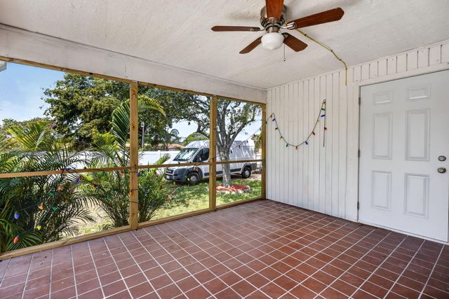 7945 SE Fairchild Way, Hobe Sound, FL 33455