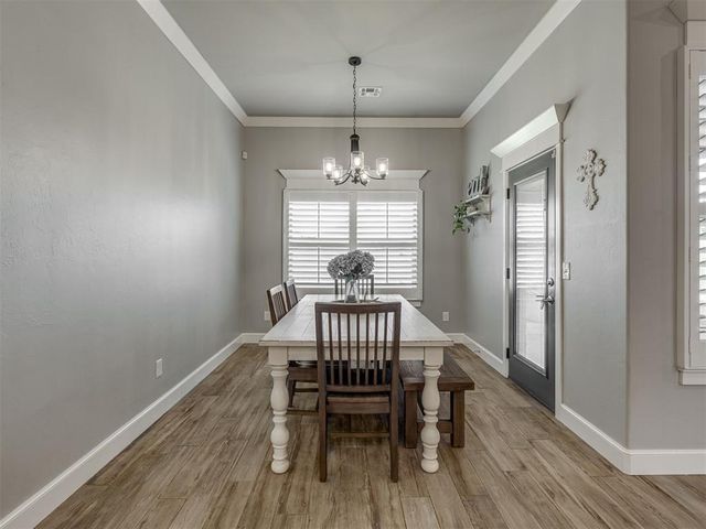 1825 W Blake Court Way, Mustang, OK 73064
