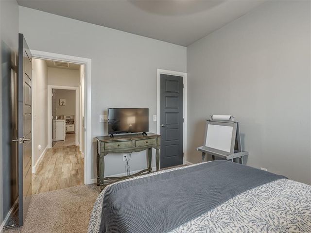 1825 W Blake Court Way, Mustang, OK 73064