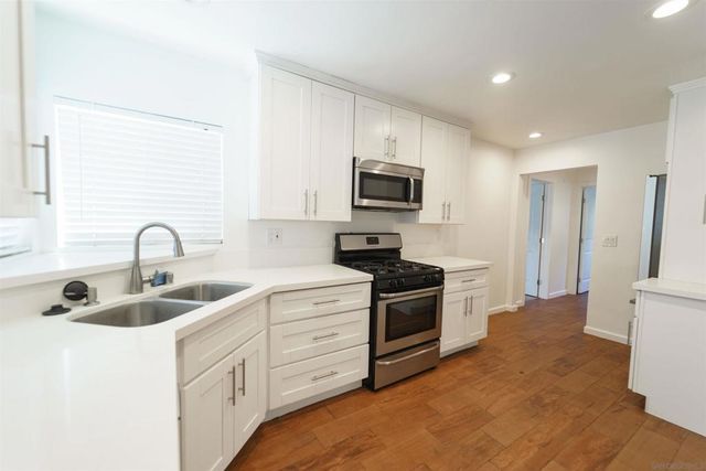 564 11Th Street, Imperial Beach, CA 91932