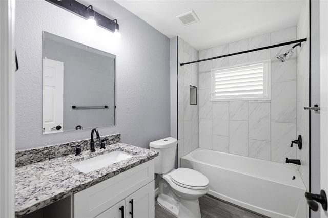 19035 WILTON AVENUE, Port Charlotte, FL 33954