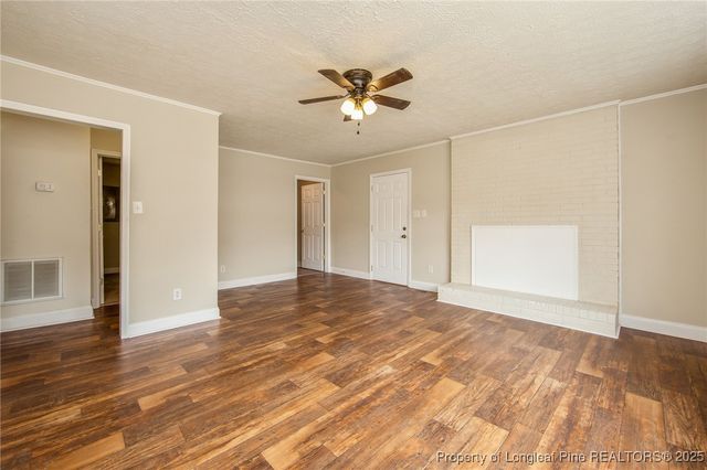 1203 Turnpike Road, Fayetteville, NC 28305