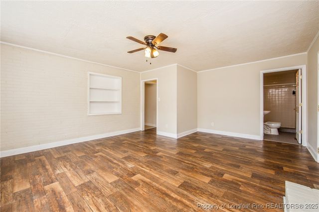 1203 Turnpike Road, Fayetteville, NC 28305