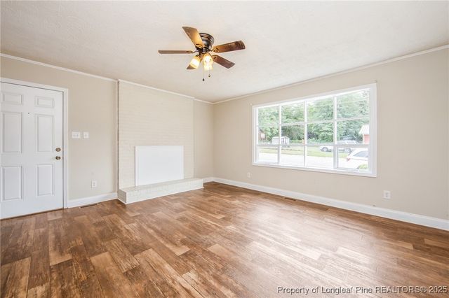 1203 Turnpike Road, Fayetteville, NC 28305