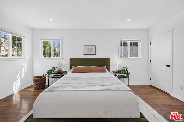 1442 Ellsmere Avenue, Los Angeles, CA 90019