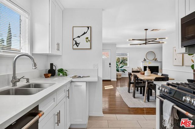 1442 Ellsmere Avenue, Los Angeles, CA 90019