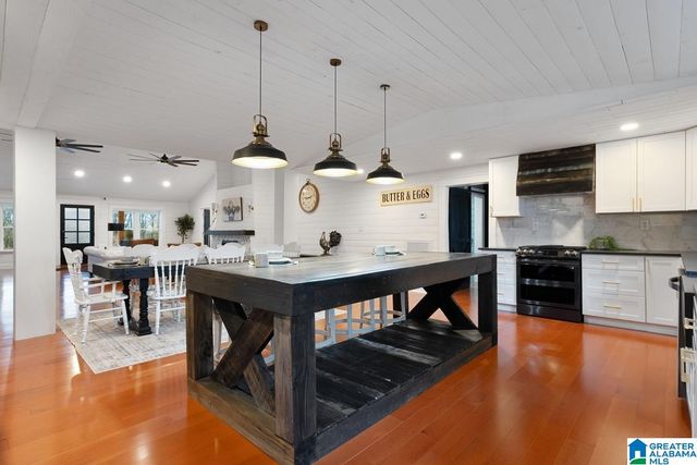 277 COUNTY ROAD 1678, Cullman, AL 35058