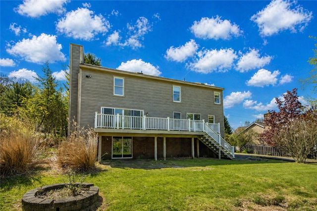 103 Sandune Dr, Murrysville, PA 15668