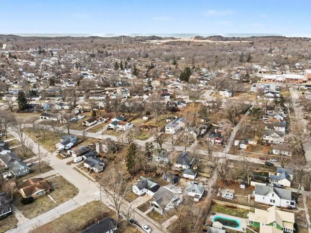 2287 Torrent Street, Muskegon City, MI 49441