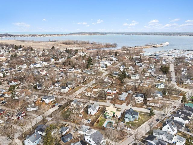 2287 Torrent Street, Muskegon City, MI 49441