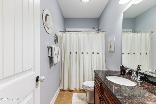 333 NE 55th Street, Oak Island, NC 28465