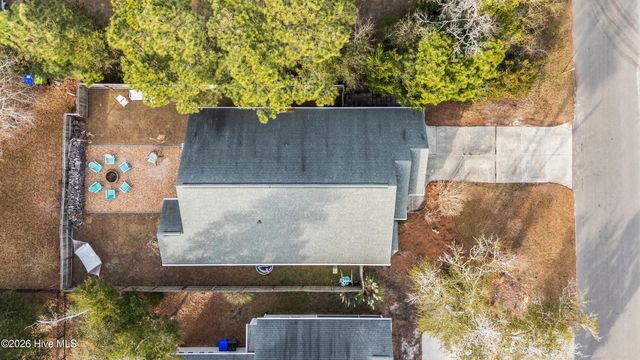 333 NE 55th Street, Oak Island, NC 28465