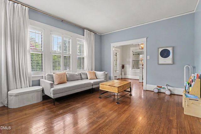 1907 Glenwood Avenue, Raleigh, NC 27608