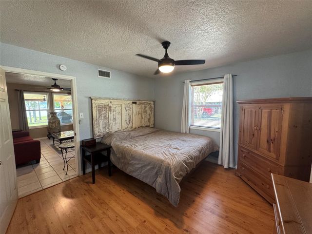 763 Mill Creek Acres Rd, Brookeland, TX 75931