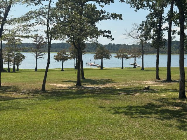 763 Mill Creek Acres Rd, Brookeland, TX 75931