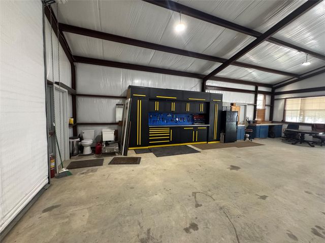 763 Mill Creek Acres Rd, Brookeland, TX 75931