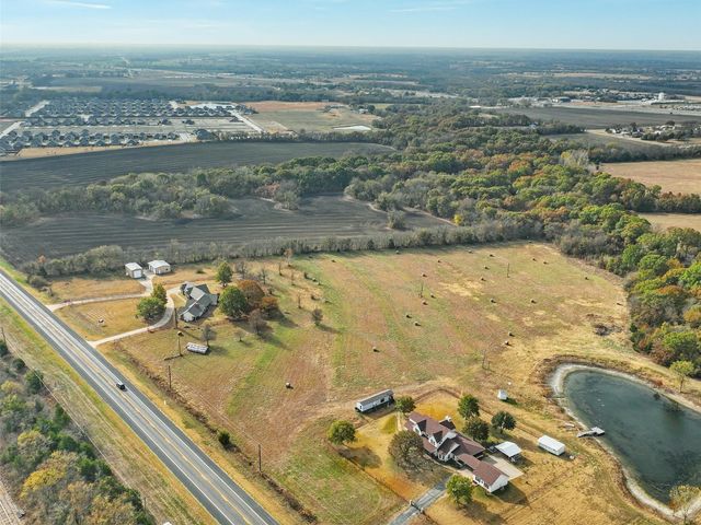 5393 TX 5, Van Alstyne, TX 75495