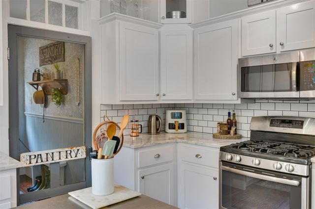 354 W Washington Street, Paris, TX 75460