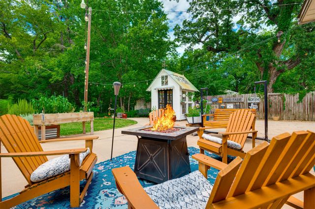 354 W Washington Street, Paris, TX 75460