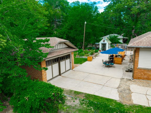 354 W Washington Street, Paris, TX 75460