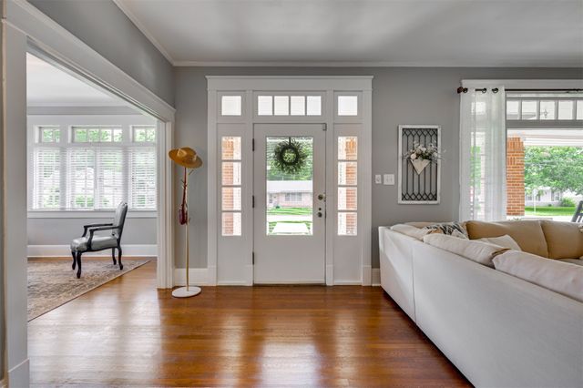 354 W Washington Street, Paris, TX 75460