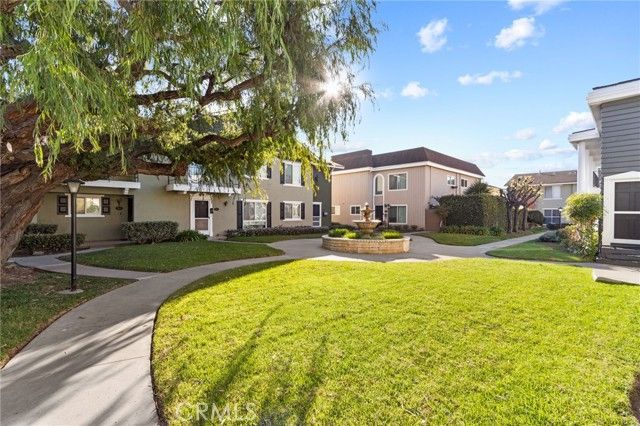 12100 Montecito 70, Los Alamitos, CA 90720