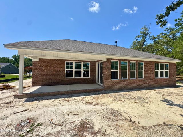 1150 Natal Drive SE, Bolivia, NC 28422